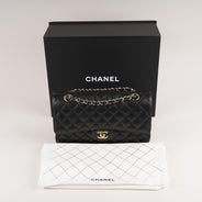 Classic Medium Double Flap Bag 2024 thumbnail image