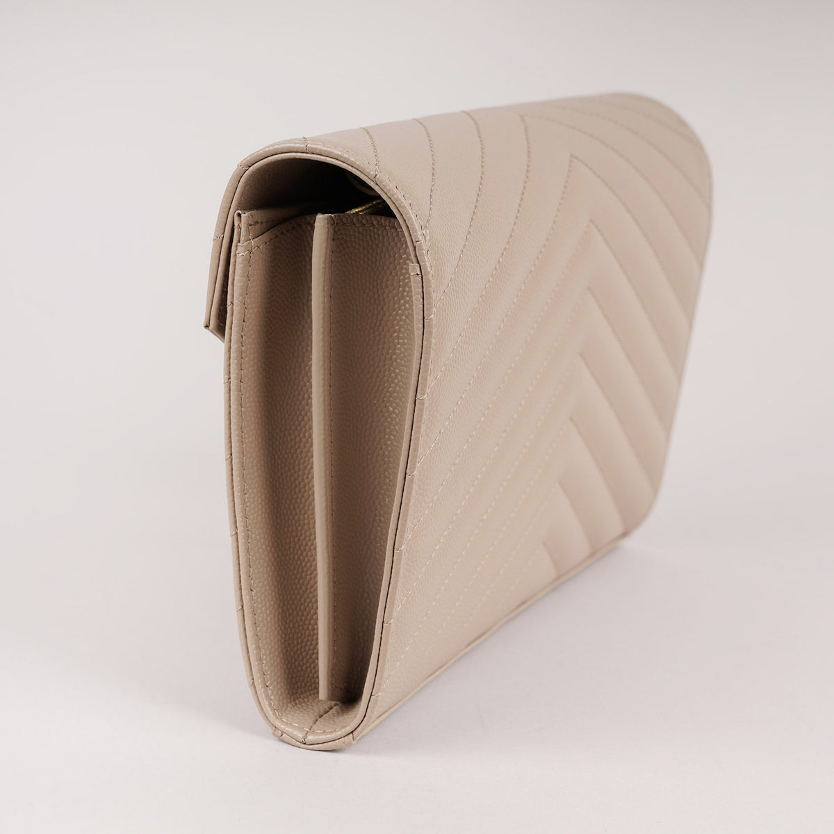Cassandre Large Wallet On Chain image