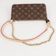 Pochette Accessoires thumbnail image