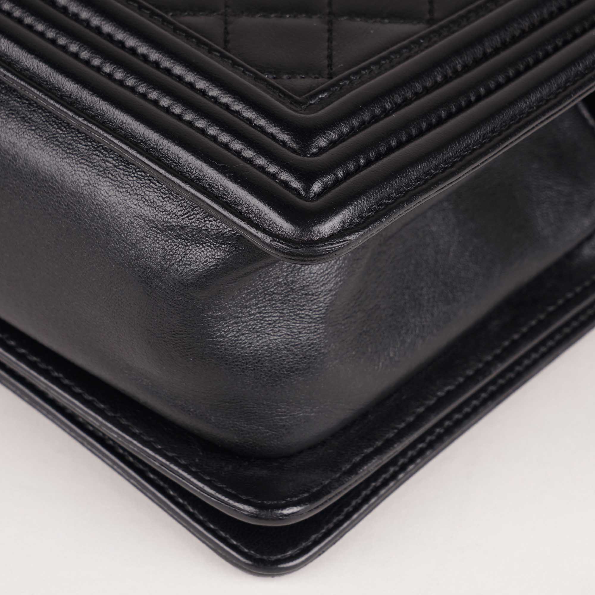 Old Medium Boy Bag image