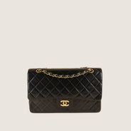 Classic Medium Double Flap Bag thumbnail image