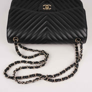 Classic Large Double Flap Bag thumbnail image