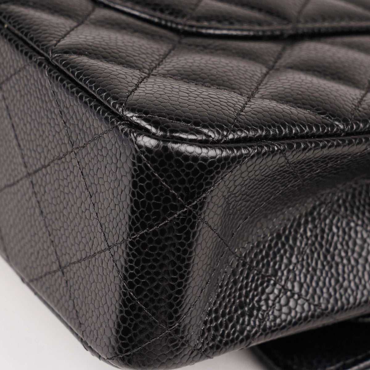 Classic Medium Double Flap Bag image