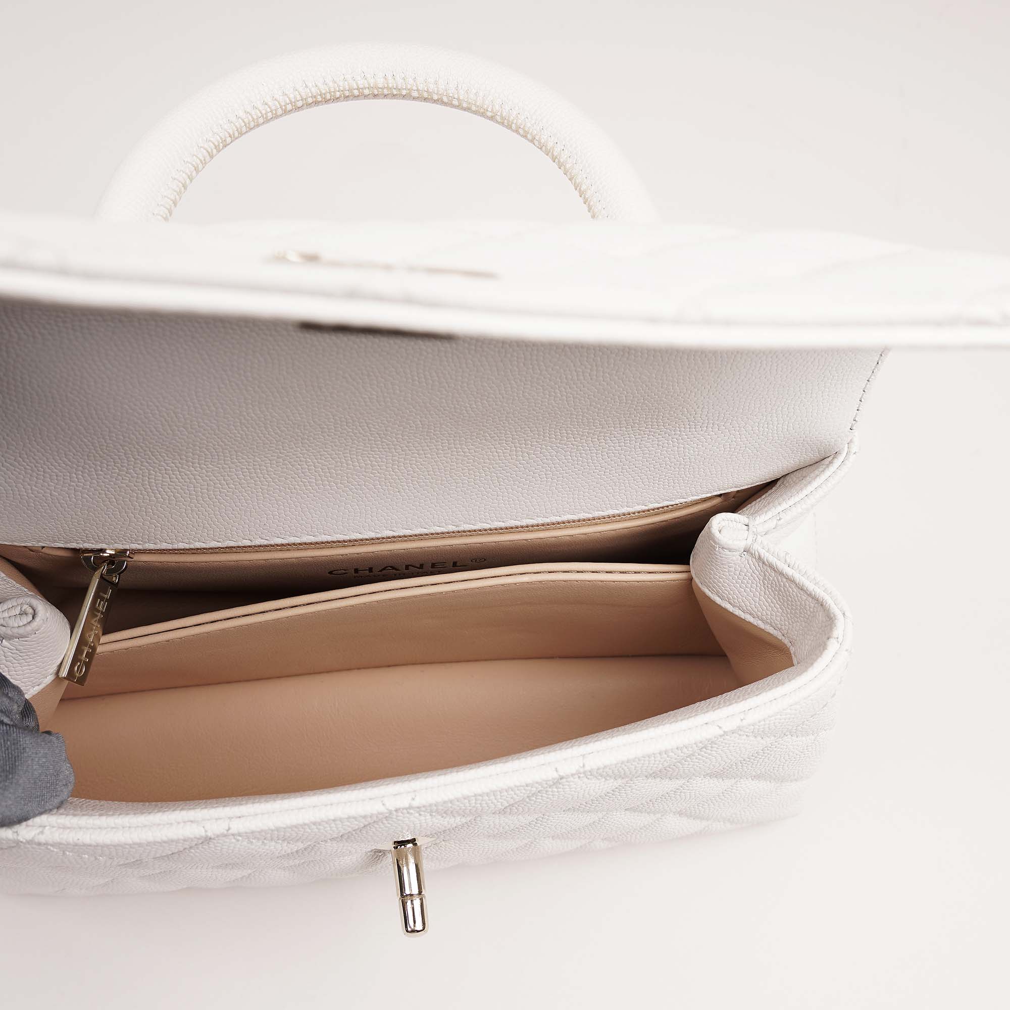 Small Coco Top Handle image