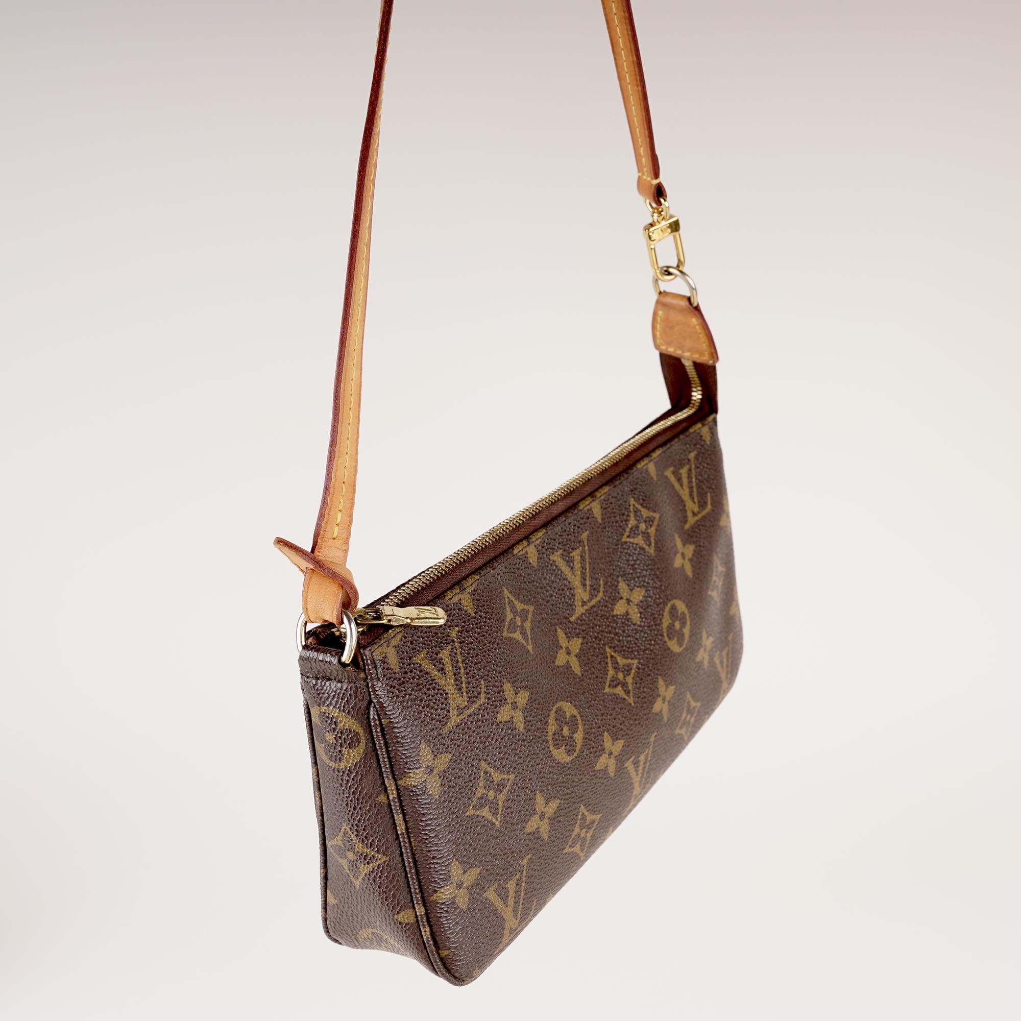 Pochette Accessoires Monogram Canvas image