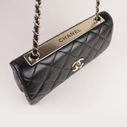 CC Trendy Shoulder Bag thumbnail image