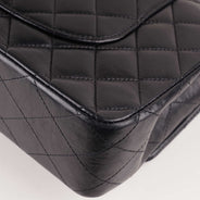 Classic Medium Double Flap Bag thumbnail image