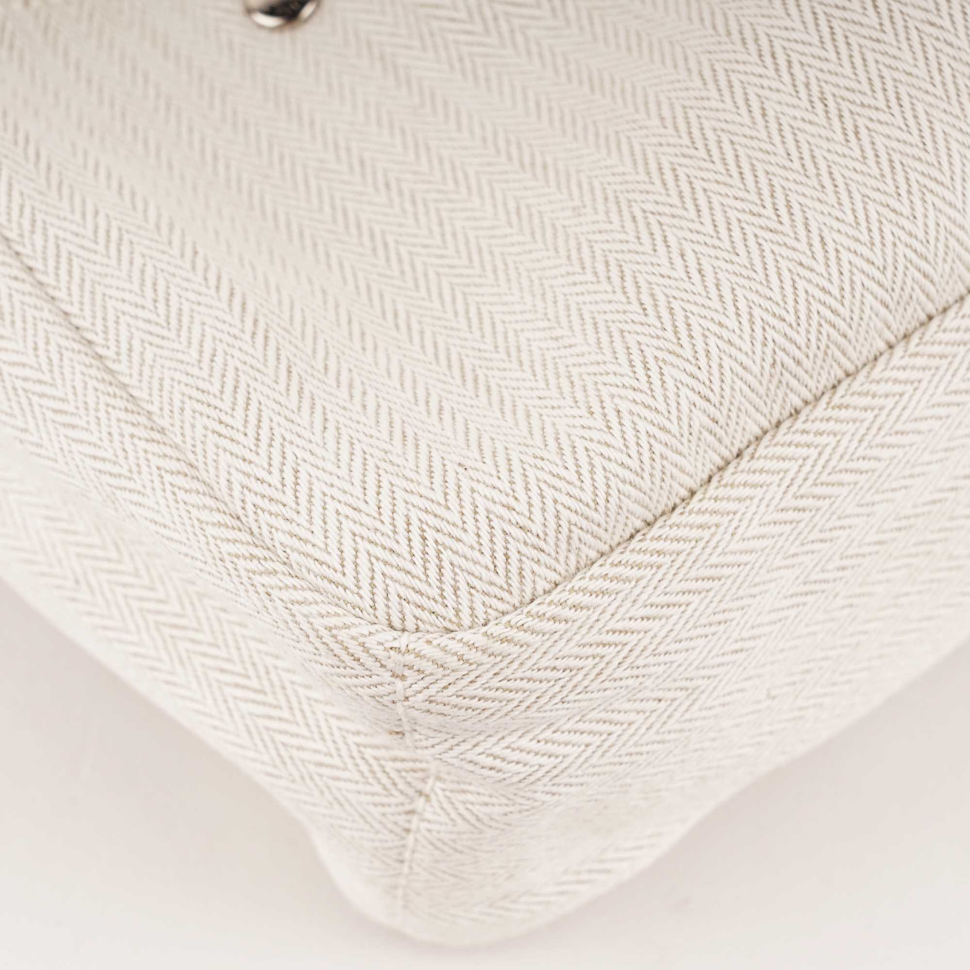 Fourbi 25 Pouch image