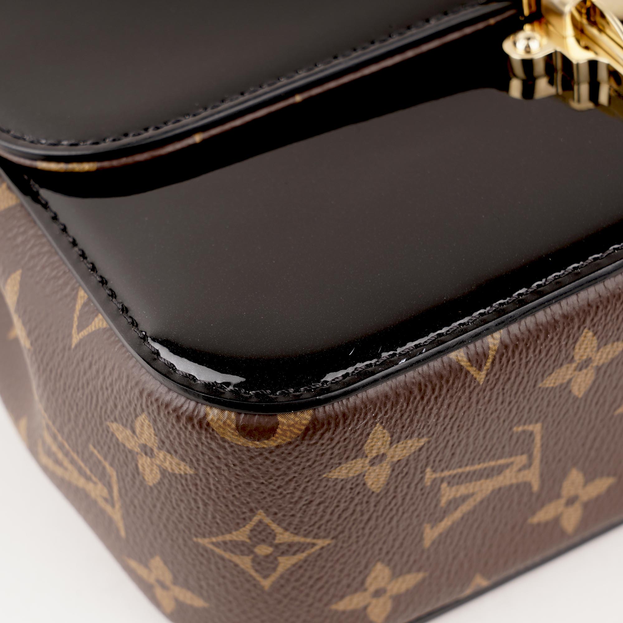 Cherrywood BB Handbag image