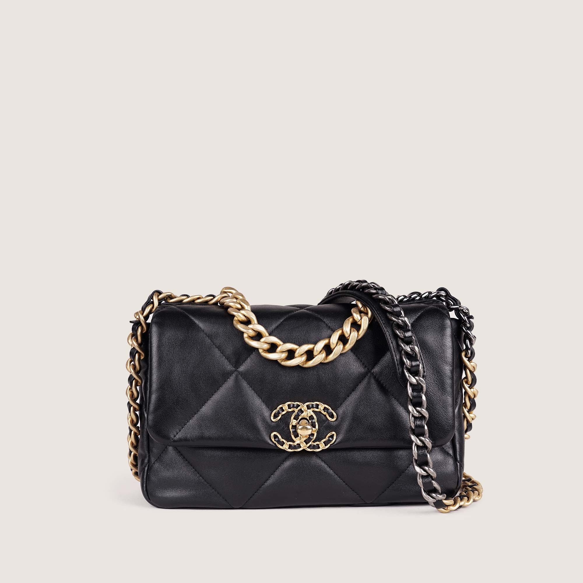 19 Small Flap Bag