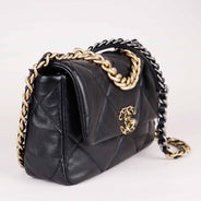 19 Small Flap Bag thumbnail image