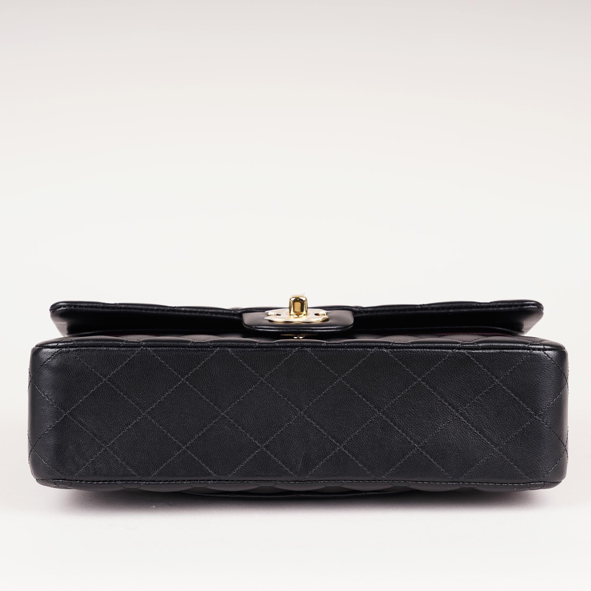Classic Medium Double Flap Bag image