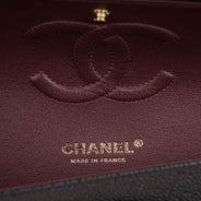 Classic Medium Double Flap Bag thumbnail image