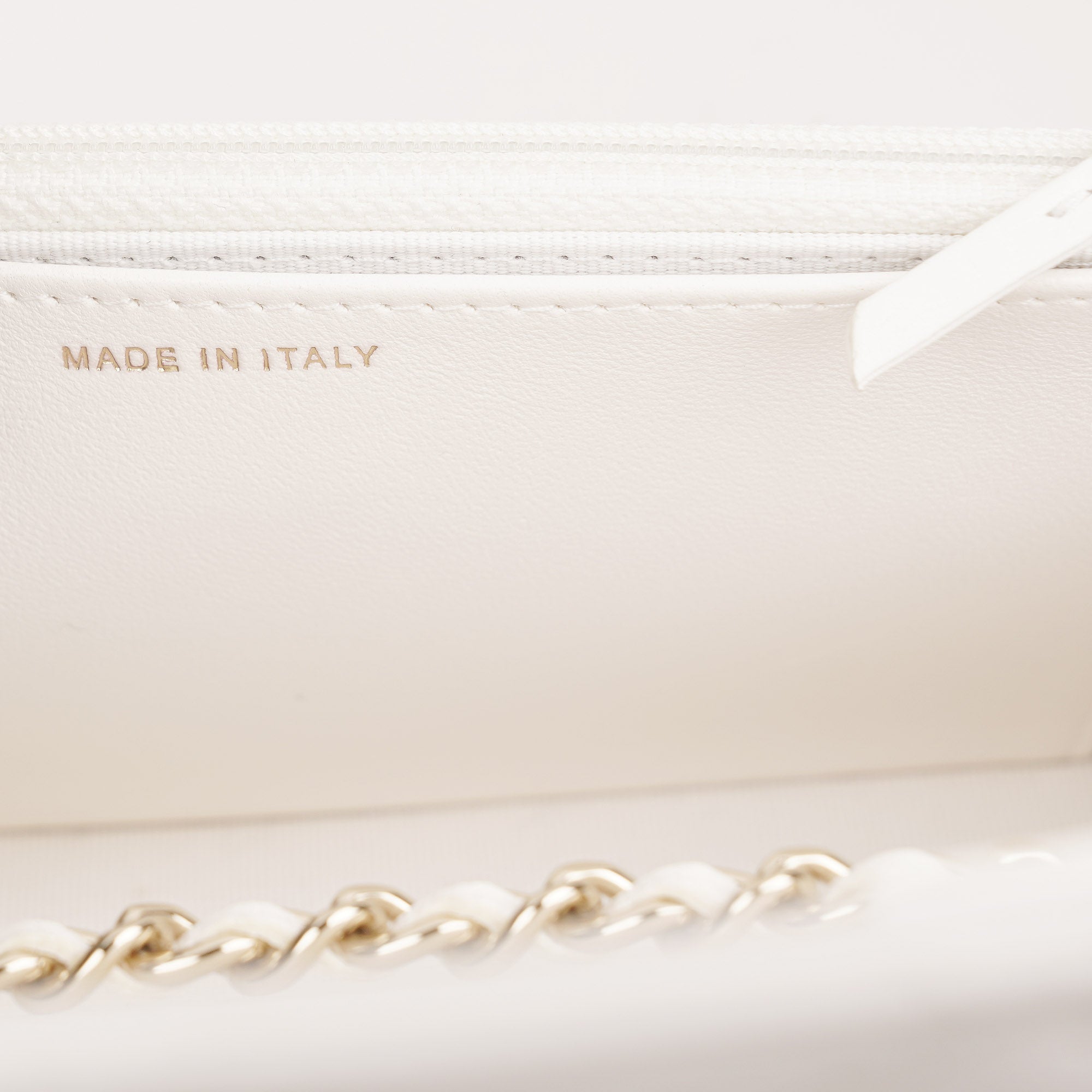 Trendy Wallet on Chain image