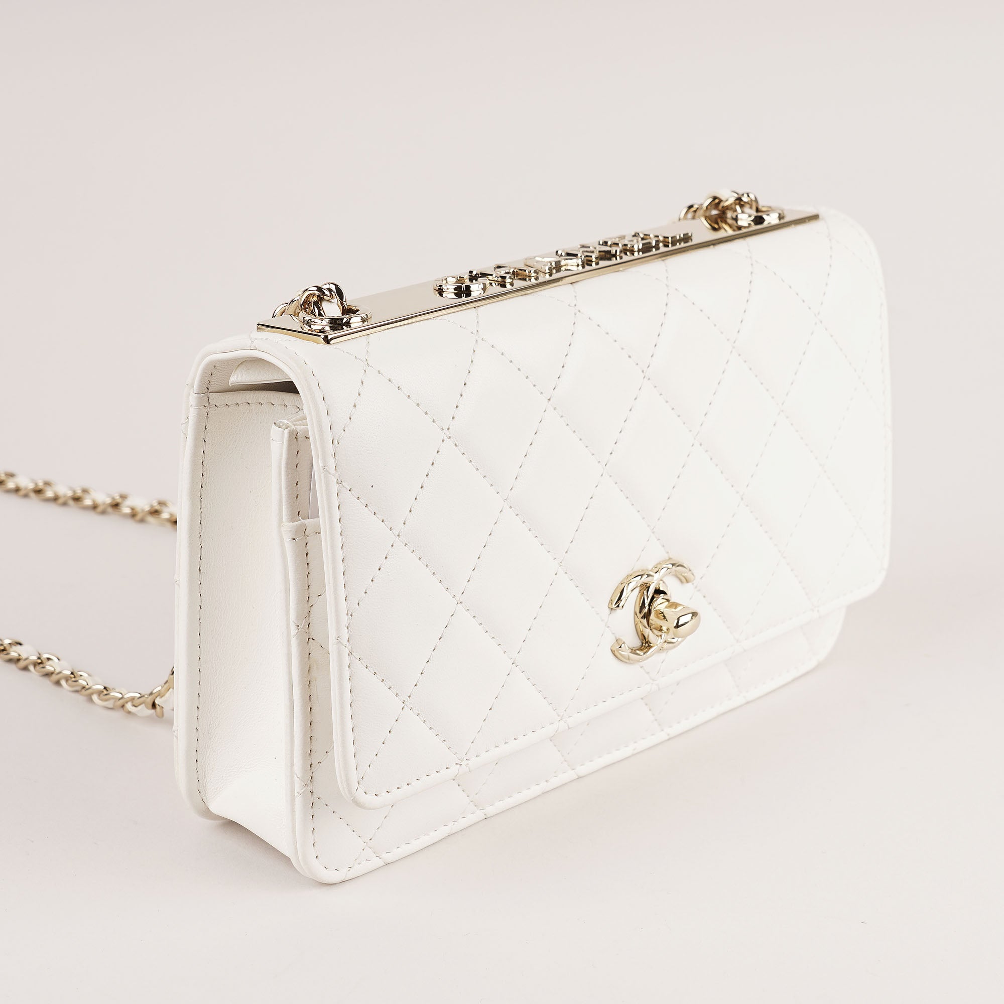 Trendy Wallet on Chain image