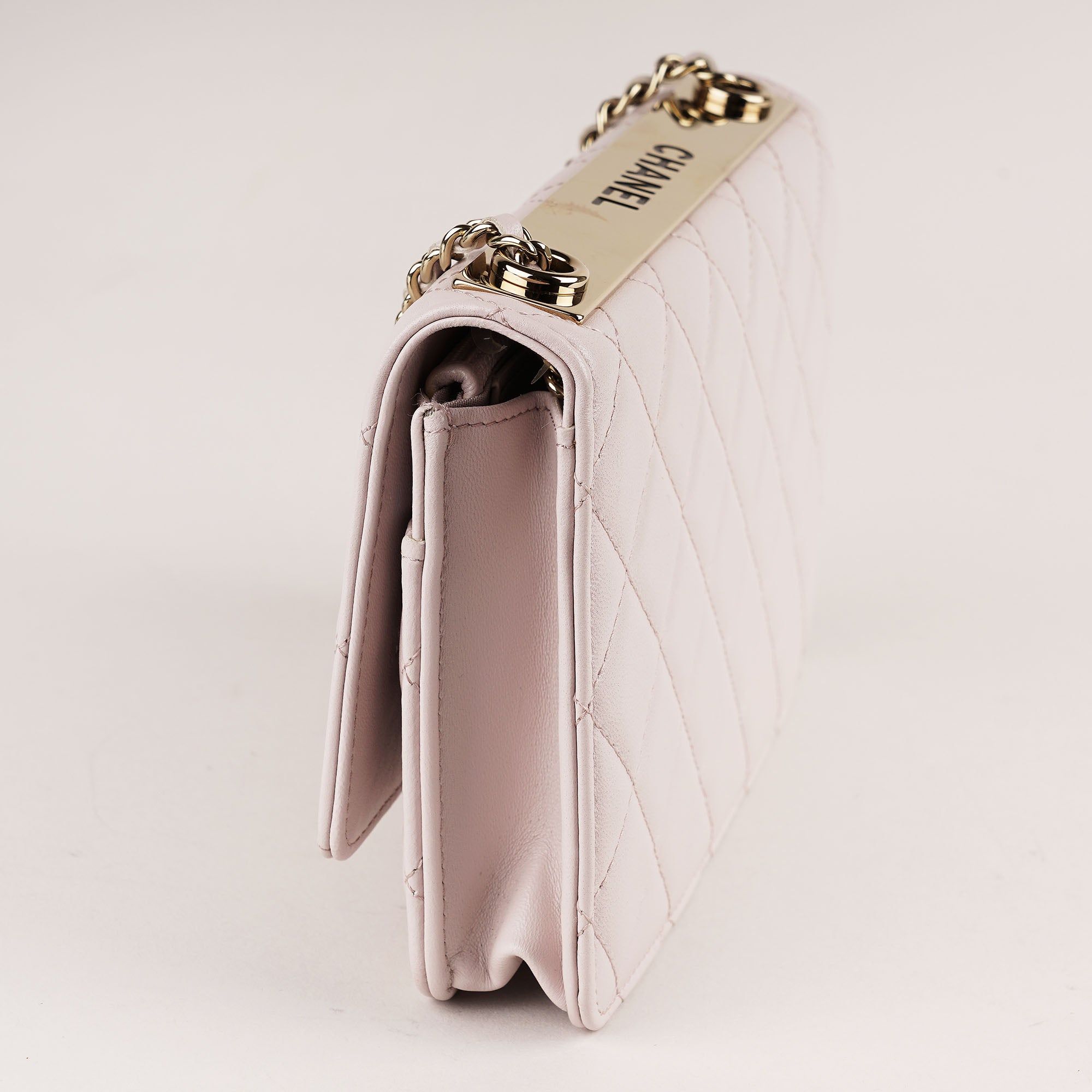 Trendy Wallet on Chain image
