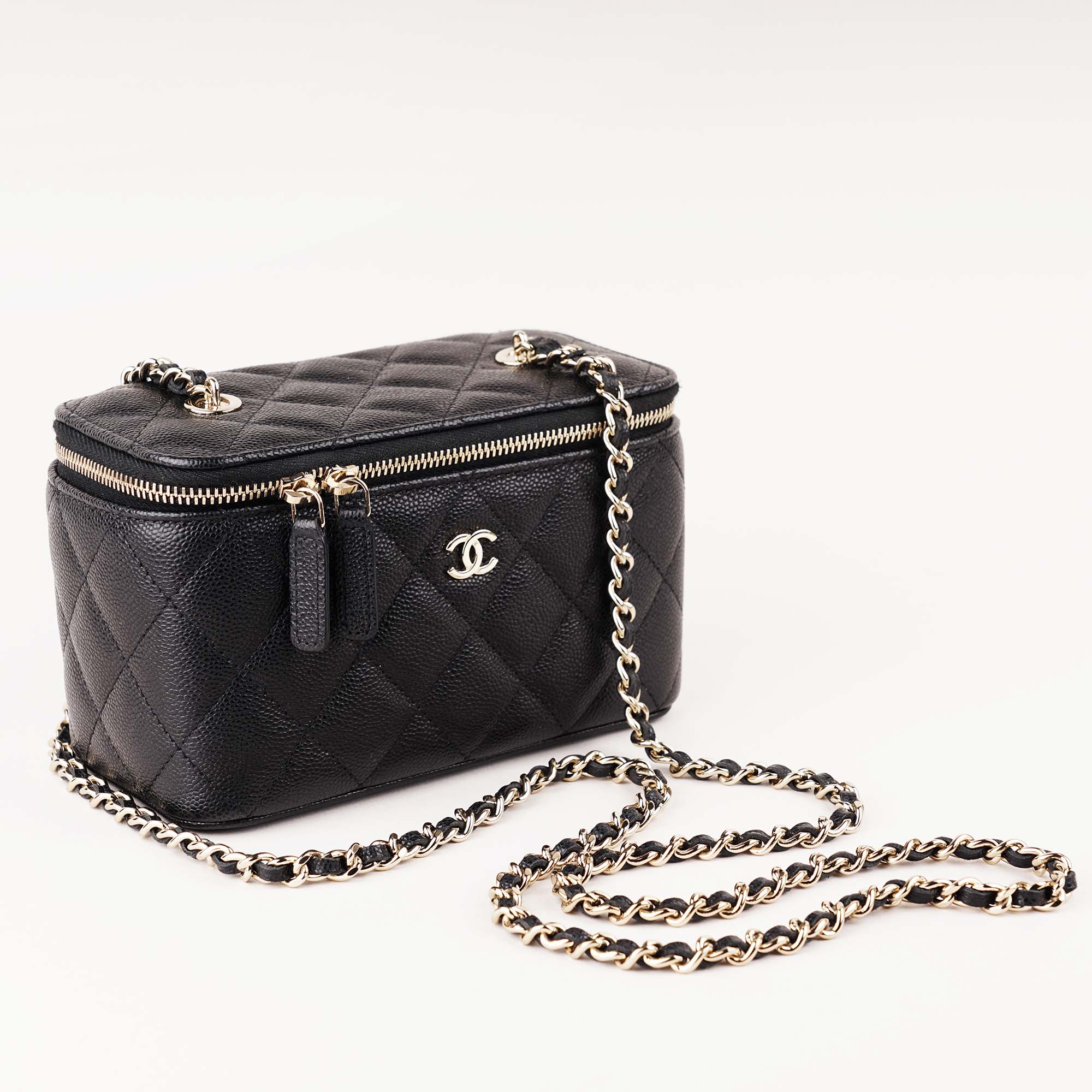 Small Vanity on Chain image