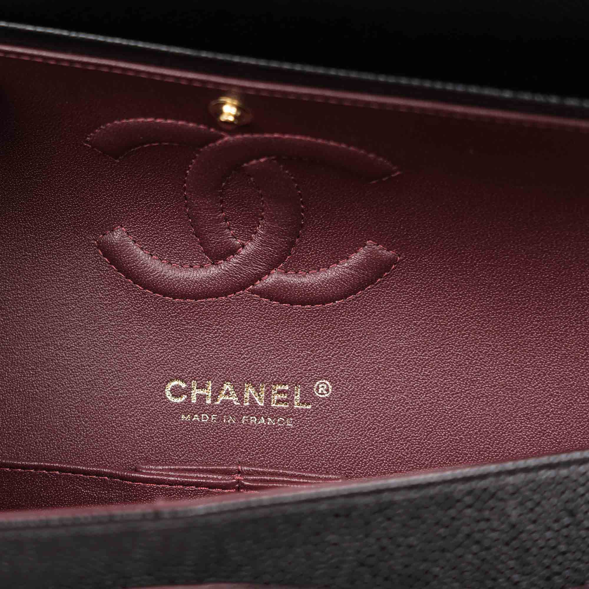 Classic Medium Double Flap Bag image