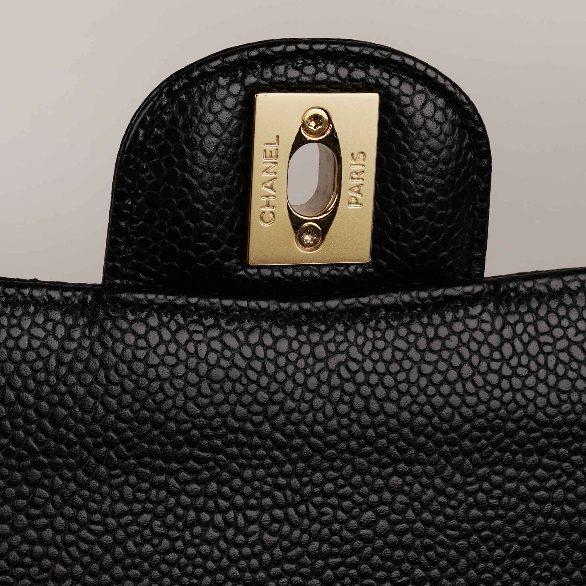 Classic Medium Double Flap Bag image