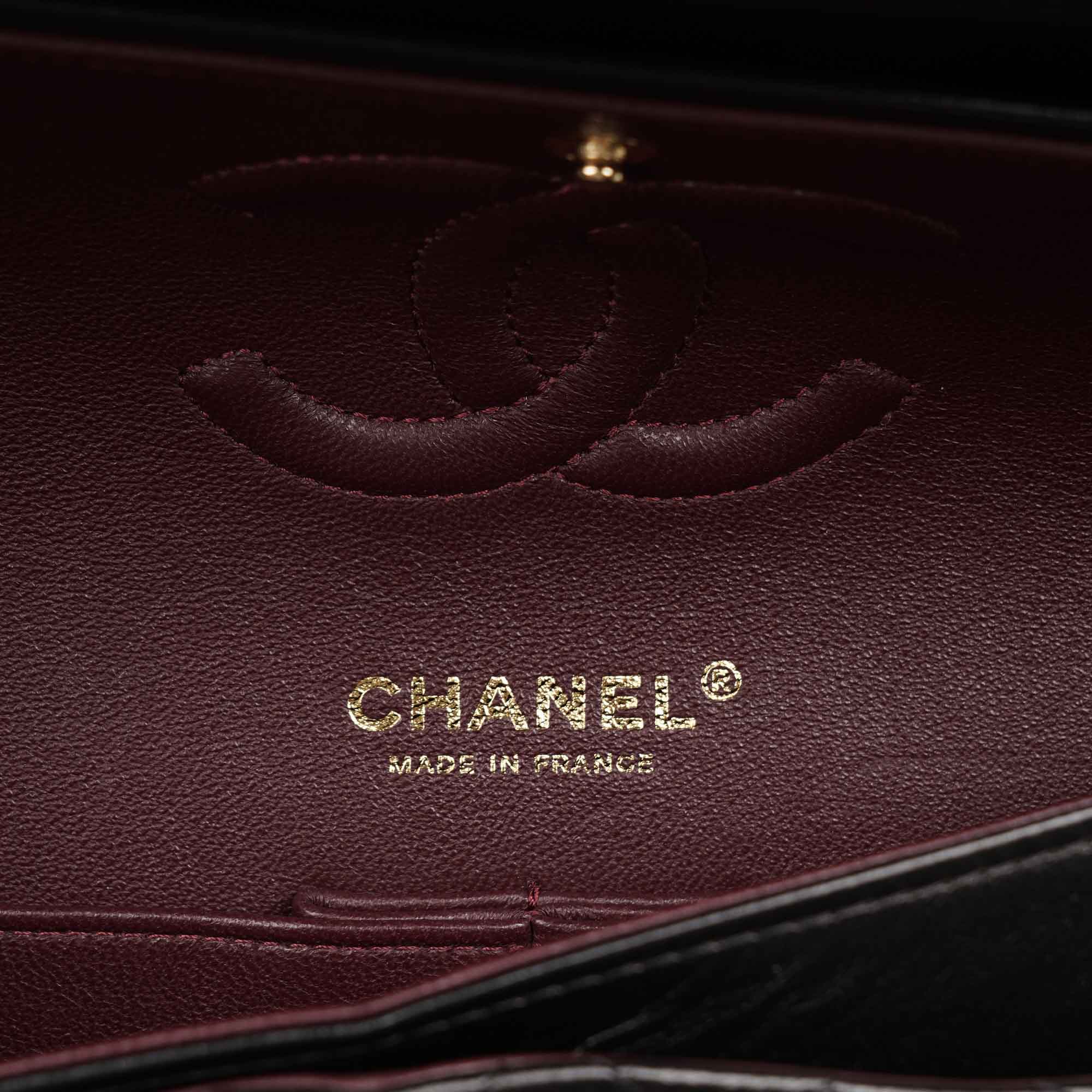Classic Medium Double Flap Bag image