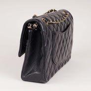 Classic Medium Double Flap Bag thumbnail image