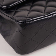 Classic Medium Double Flap Bag thumbnail image
