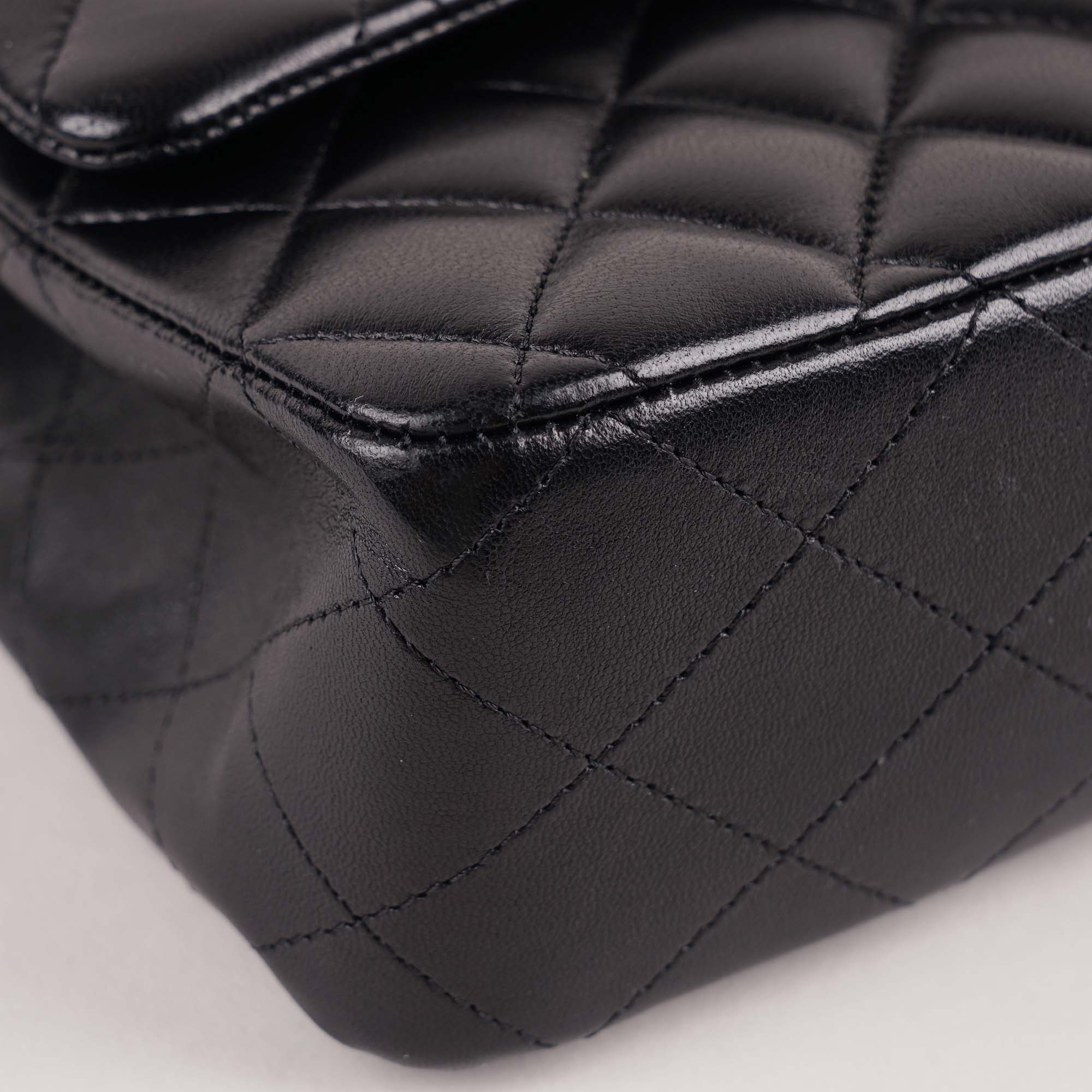 Classic Medium Double Flap Bag image