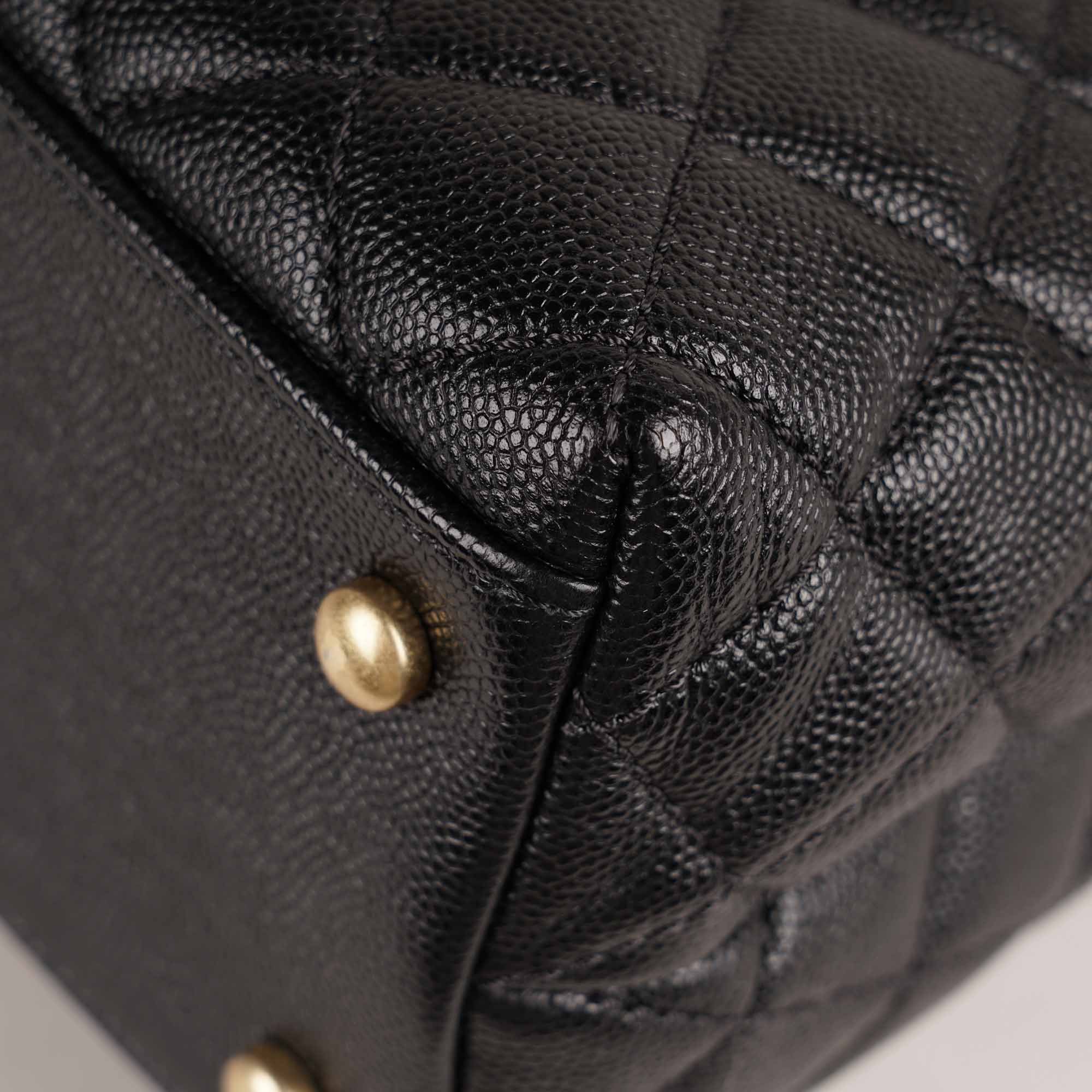 Coco Lizard Top Handle Bag image