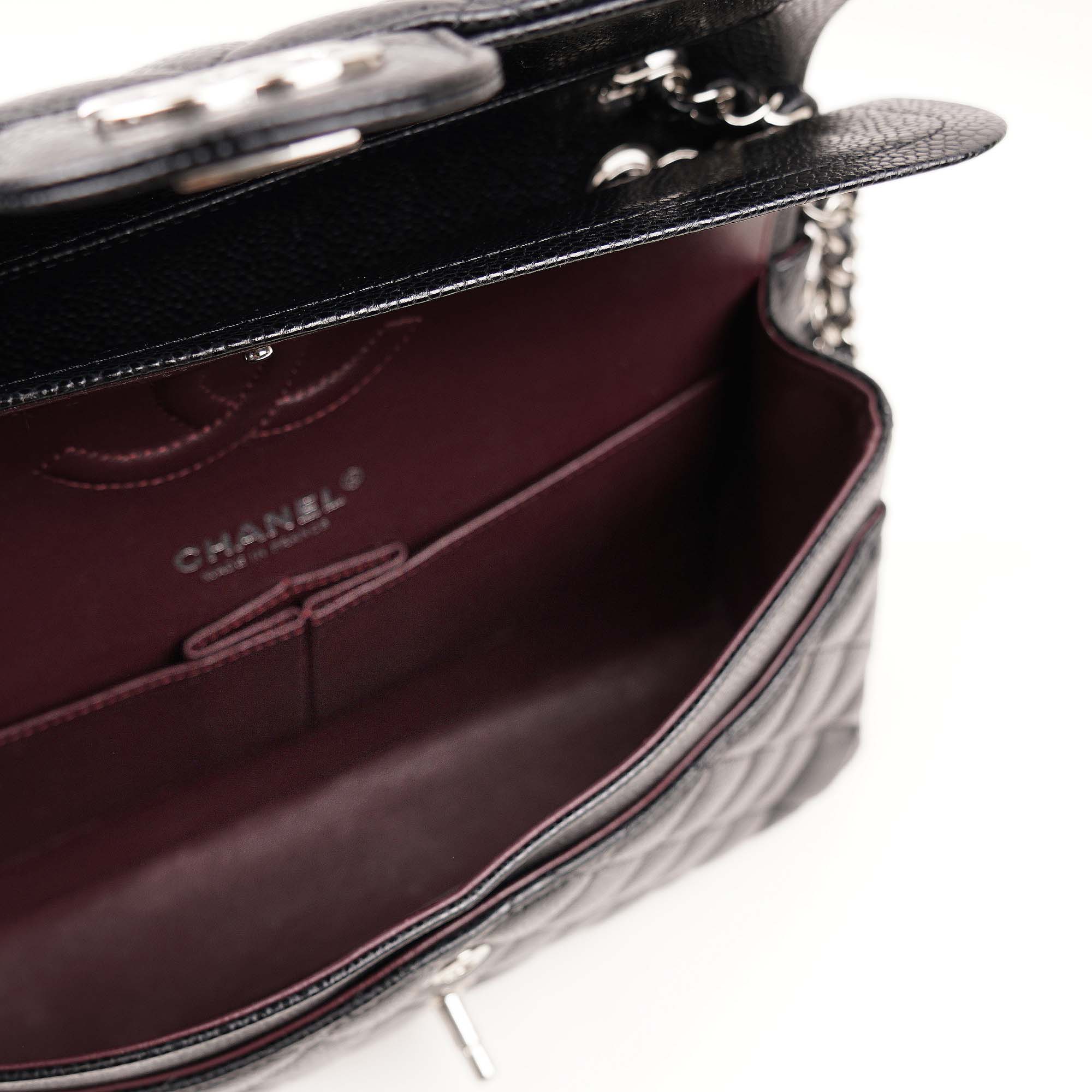 Classic Medium Double Flap Bag image