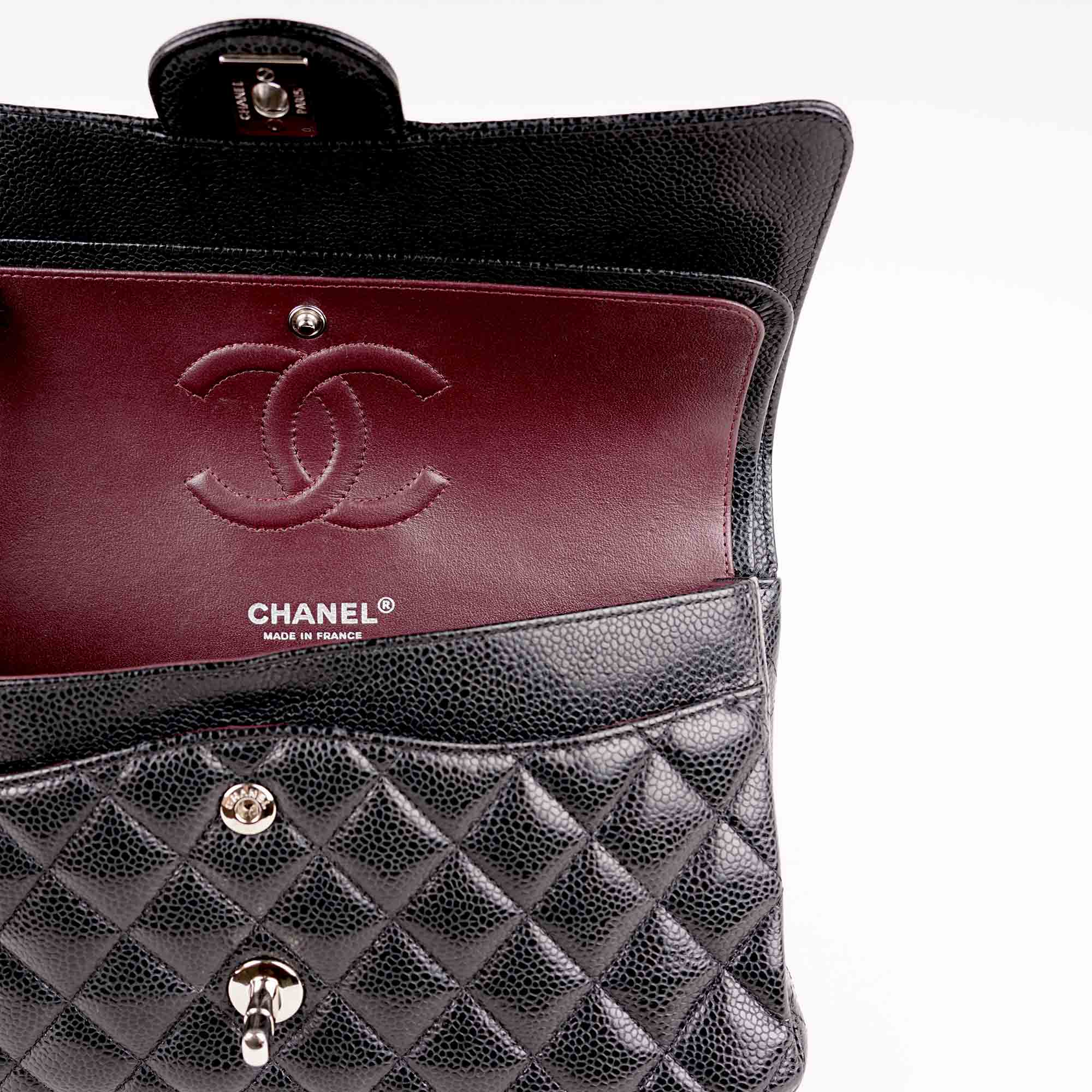 Classic Medium Double Flap Bag image