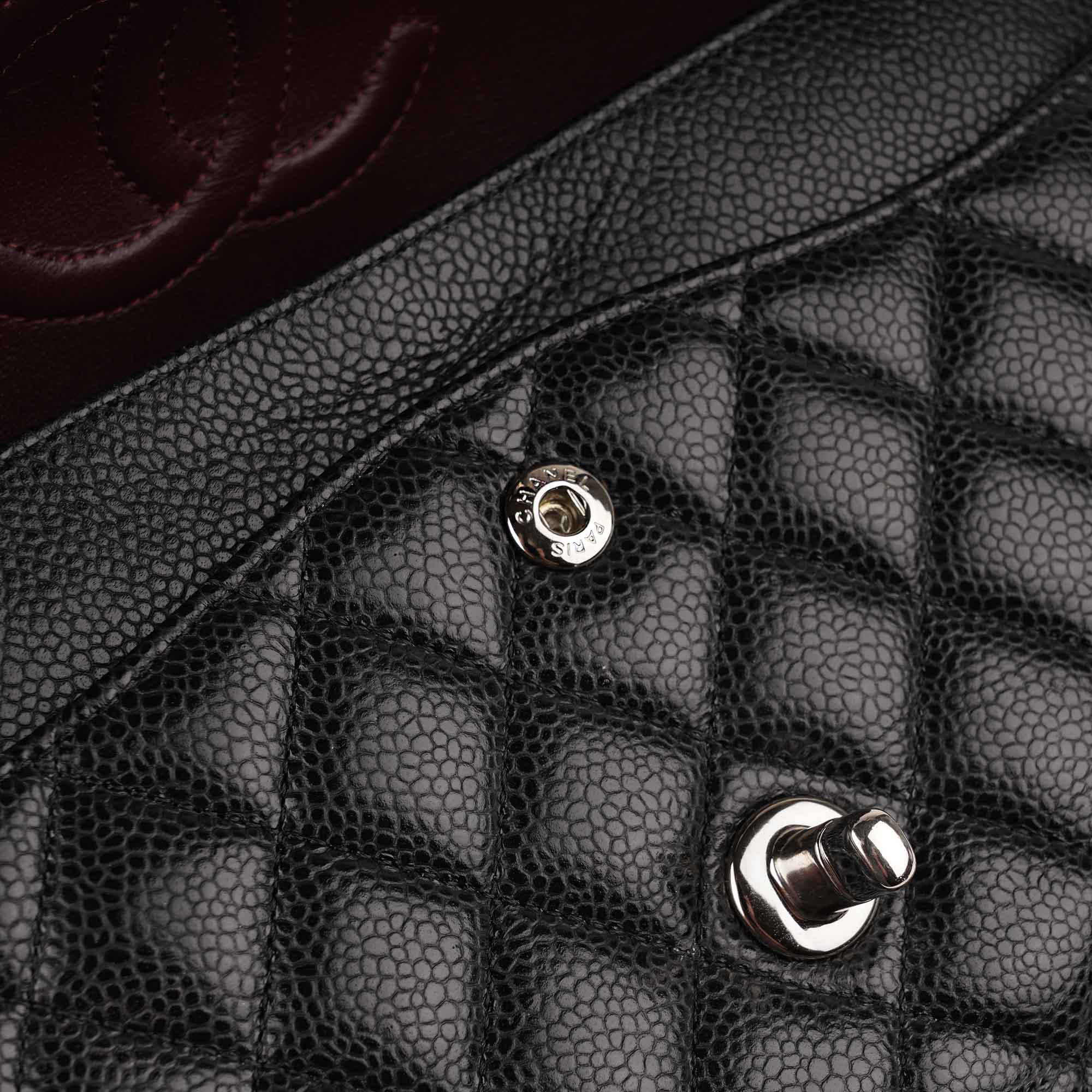 Classic Medium Double Flap Bag image