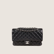 Classic Medium Double Flap Bag thumbnail image