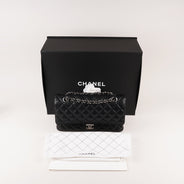 Classic Medium Double Flap Bag thumbnail image