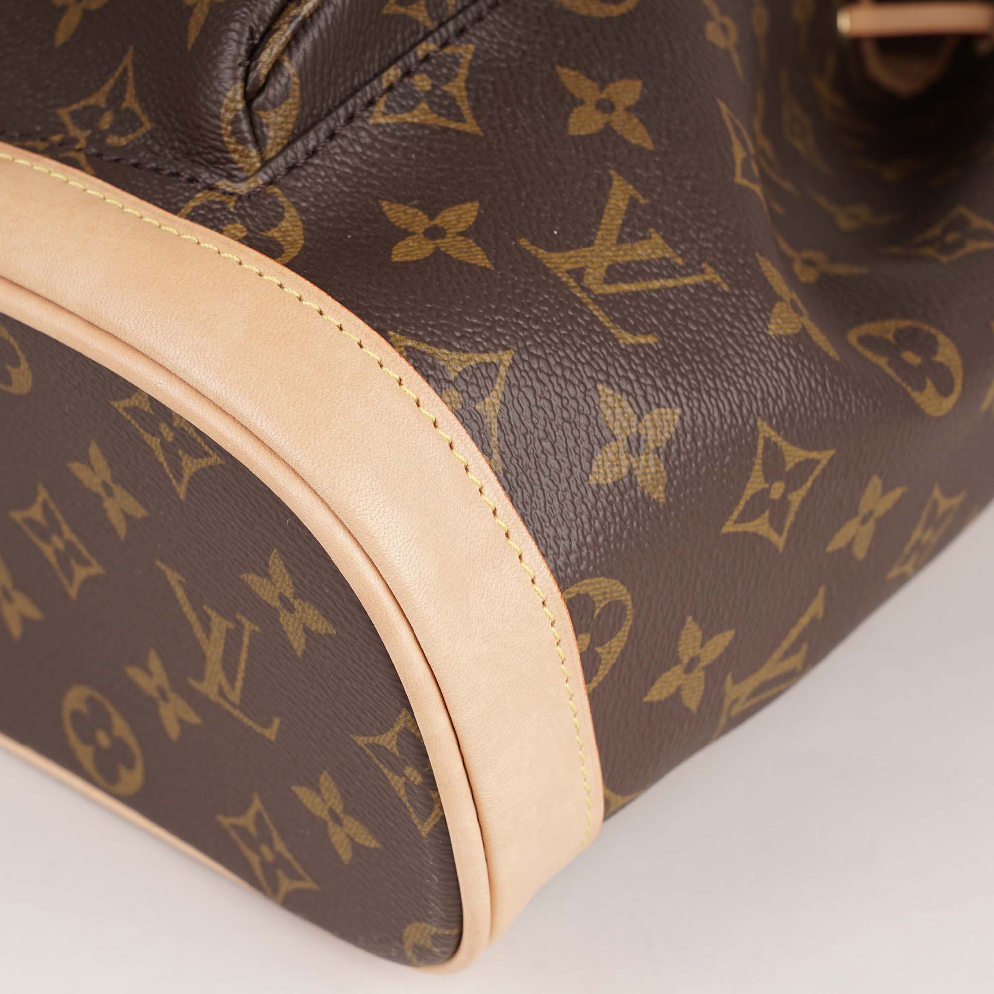louis vuitton backpack gold plate Affordable Luxury