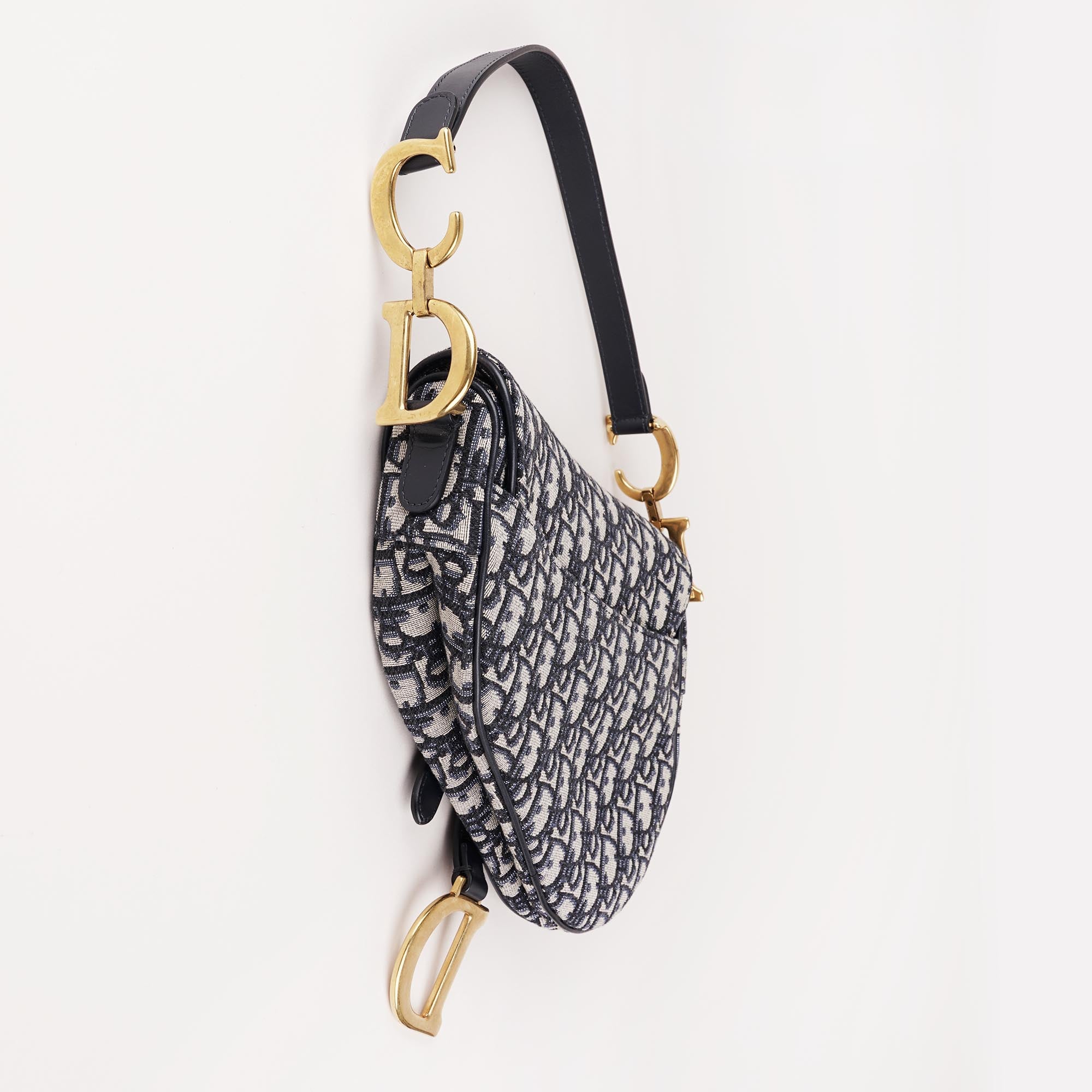 Saddle Bag w Strap image