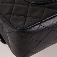 Classic Medium Double Flap Bag thumbnail image
