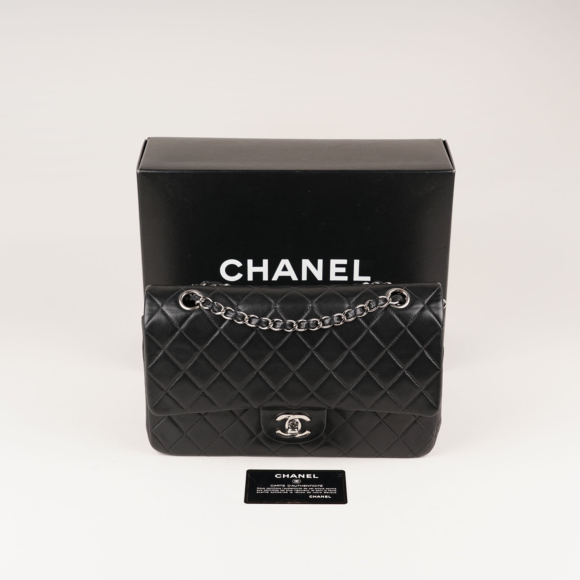 Classic Medium Double Flap Bag image