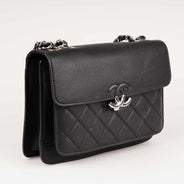 Box Flap Bag Cruise Collection 2017 thumbnail image