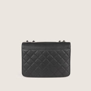 Box Flap Bag Cruise Collection 2017 thumbnail image