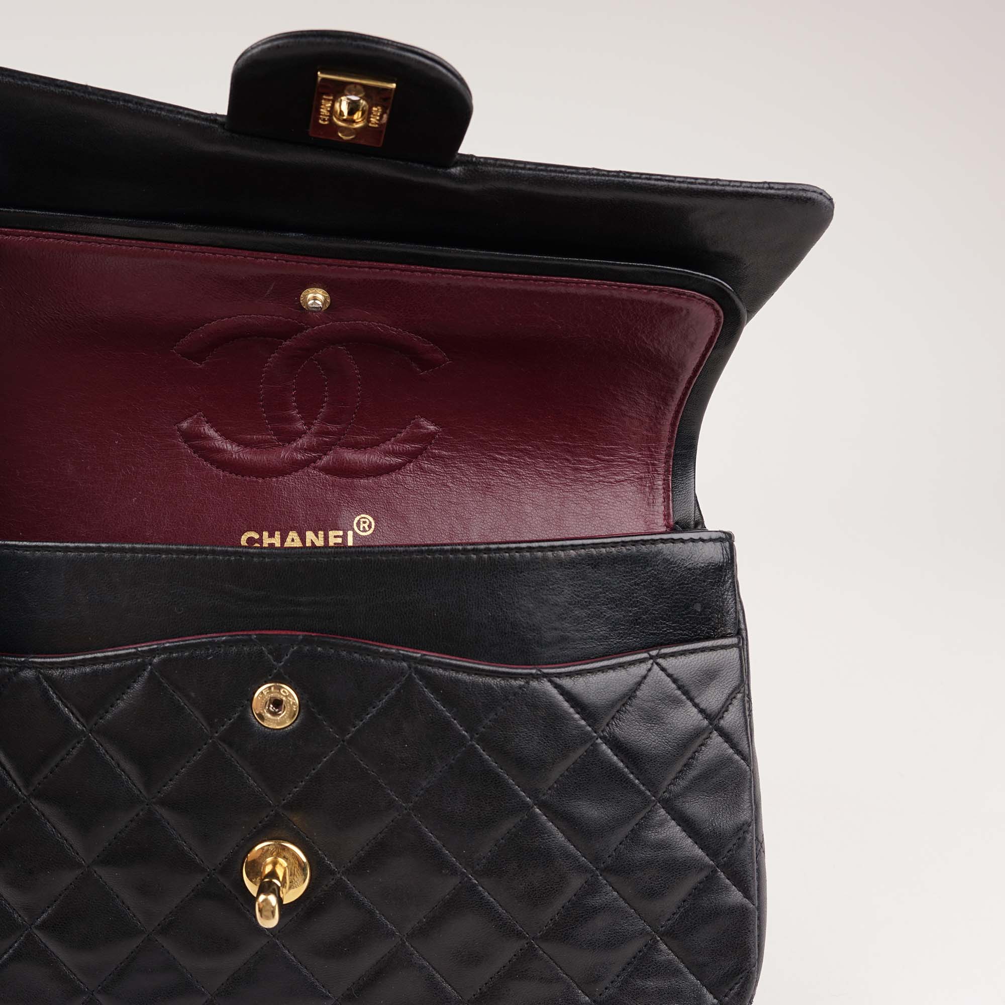 Classic Medium Double Flap Bag image
