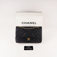 Classic Medium Double Flap Bag thumbnail image