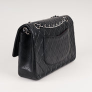 Classic Medium Double Flap Bag thumbnail image