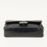 Classic Medium Double Flap Bag thumbnail image