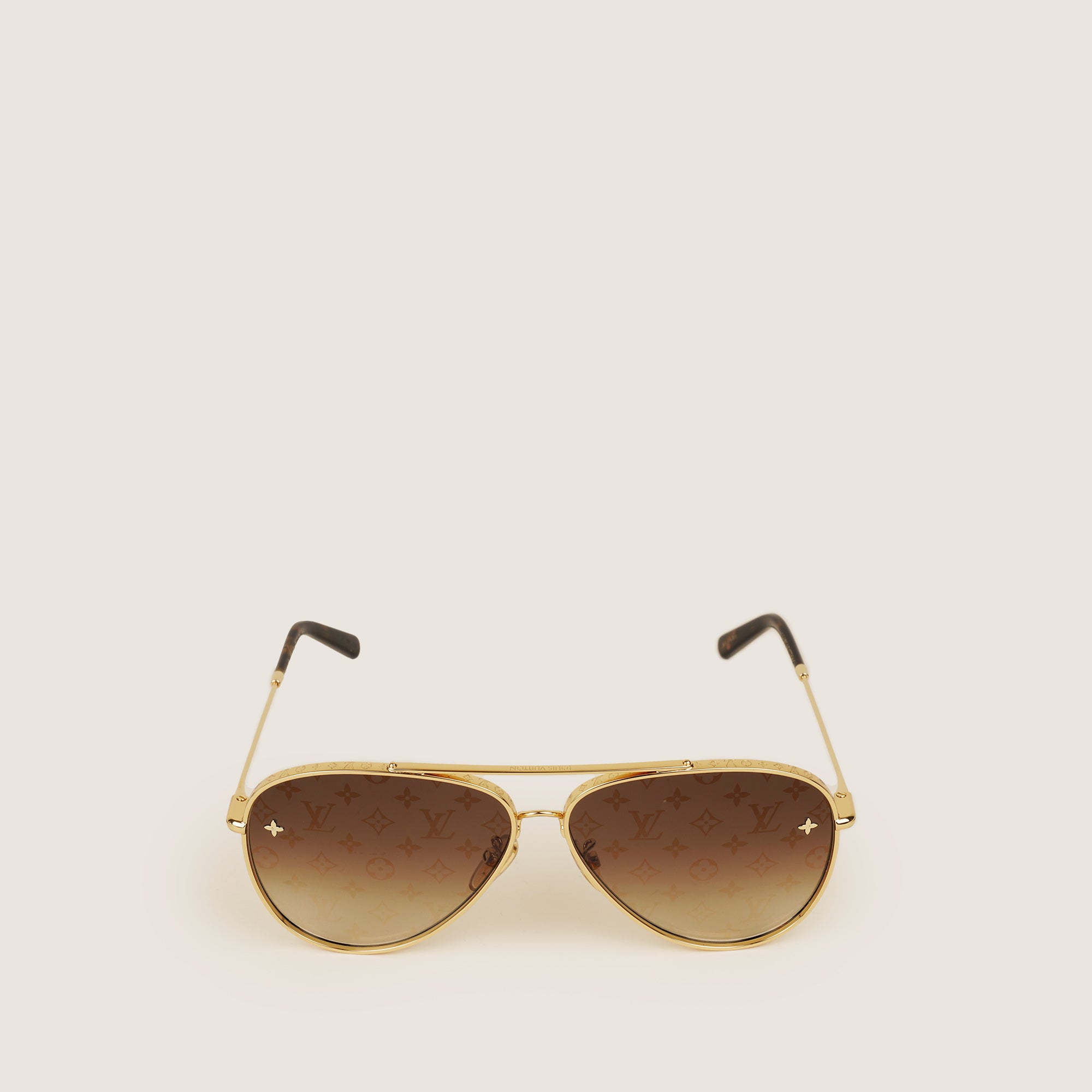 The LV Pilot Sunglasses