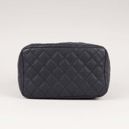 Drawsting Chain Bucket Bag thumbnail image