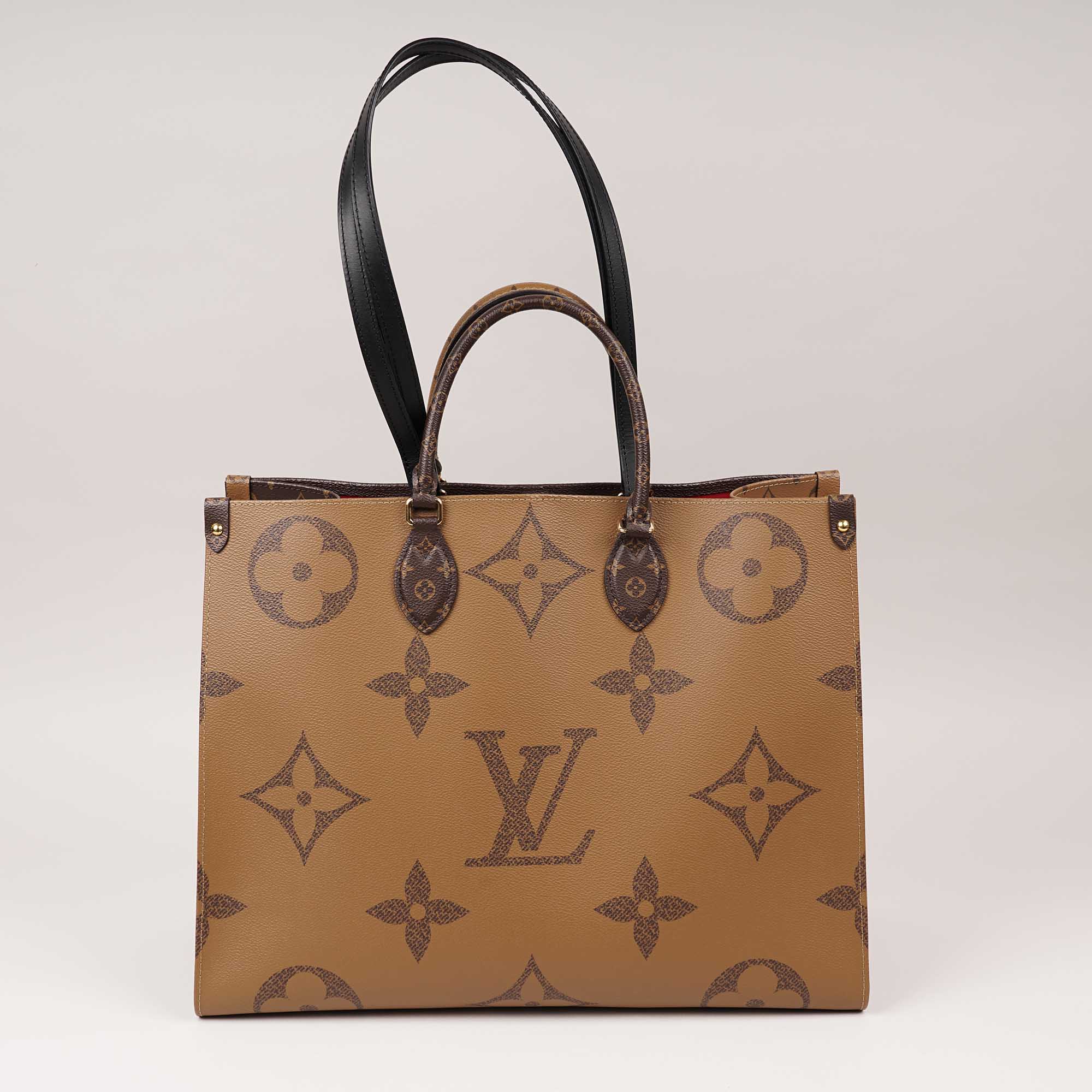 OnTheGo GM Tote Bag image