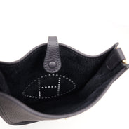 Evelyne 16 Amazone Shoulder Bag thumbnail image