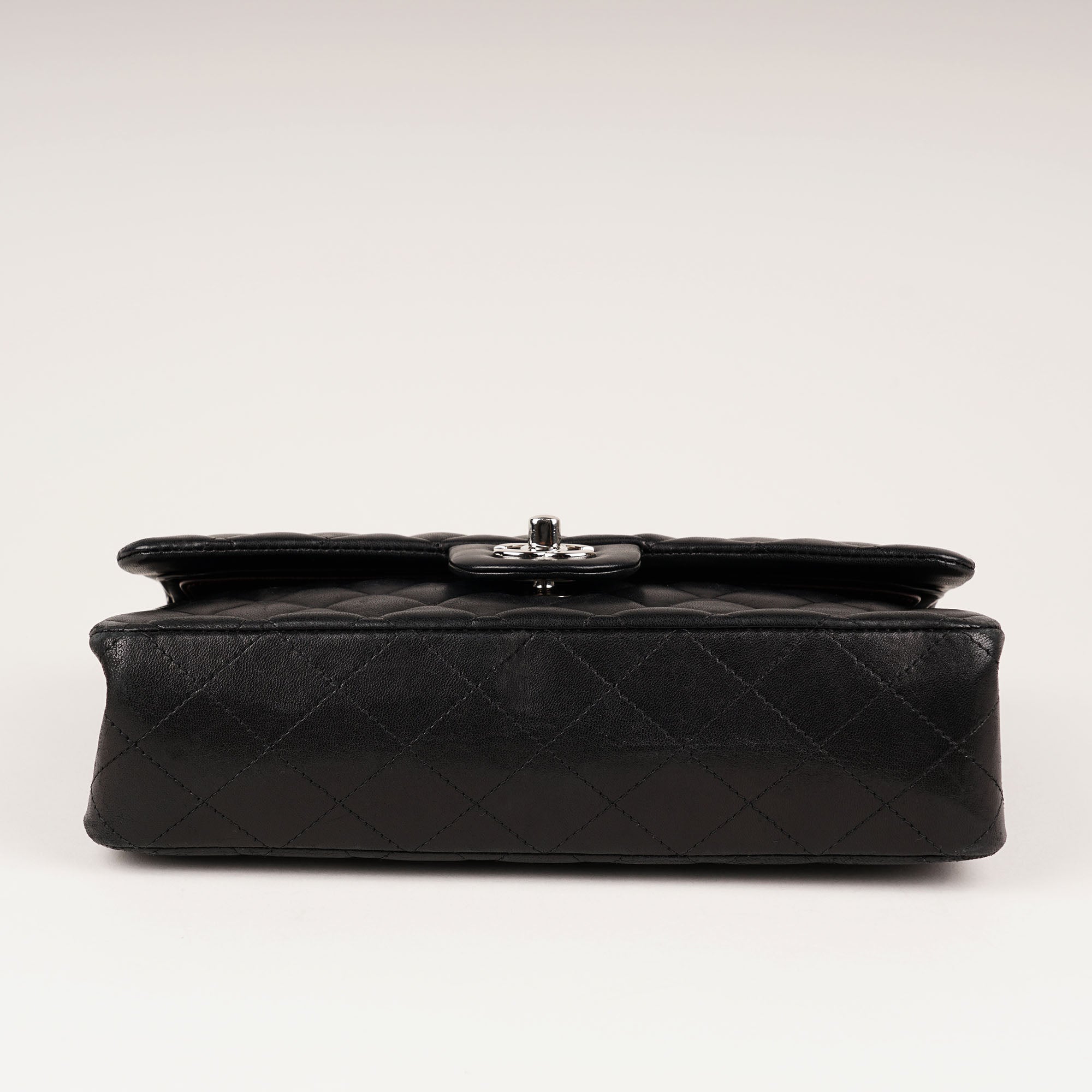 Classic Medium Double Flap Bag image