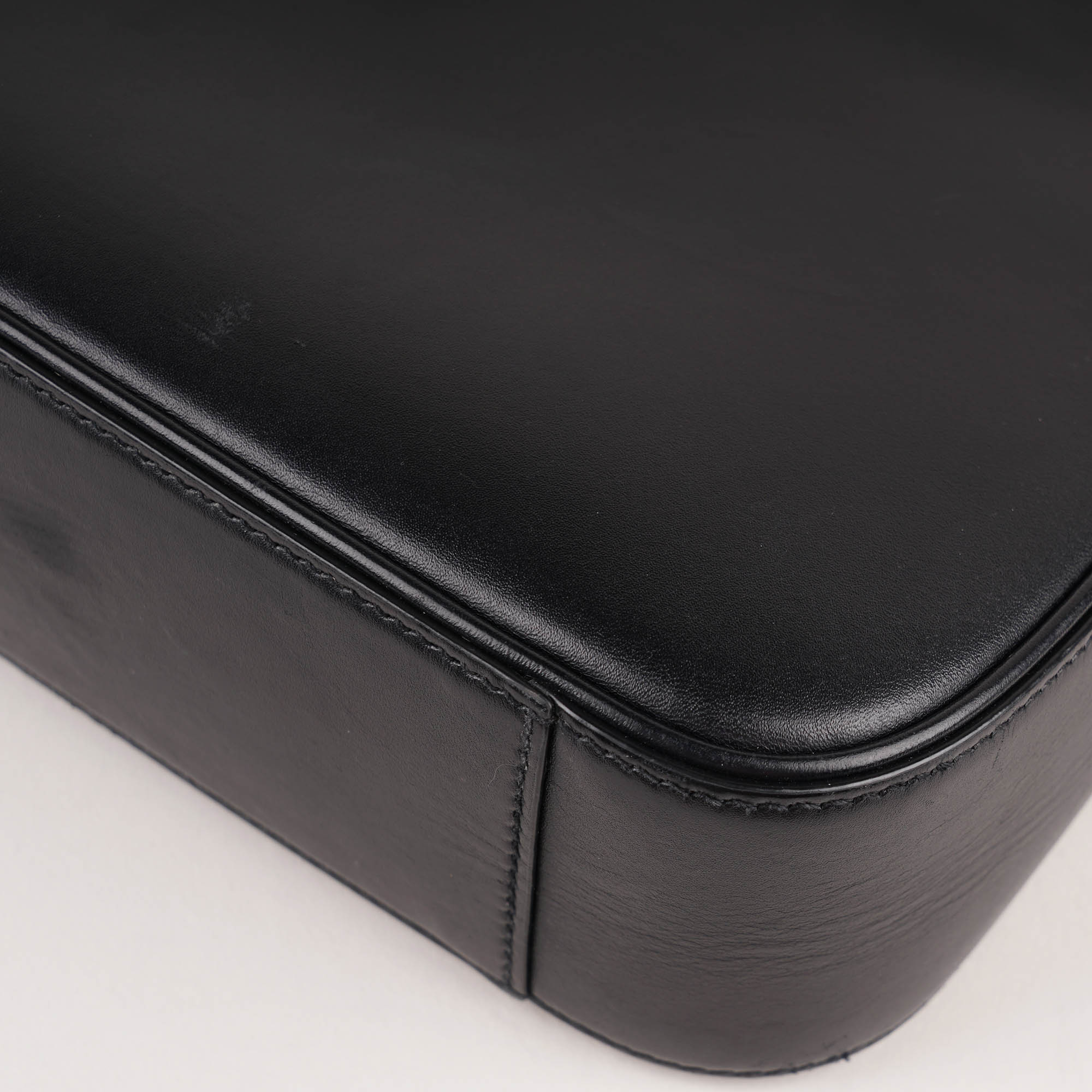 Le 5 à 7 Hobo Bag image