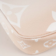 Pochette Accessoires NM By The Pool thumbnail image